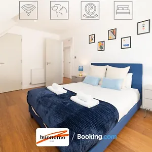 https://modern-topfloor-flat-in-london.cambridgehotelsuk.com
